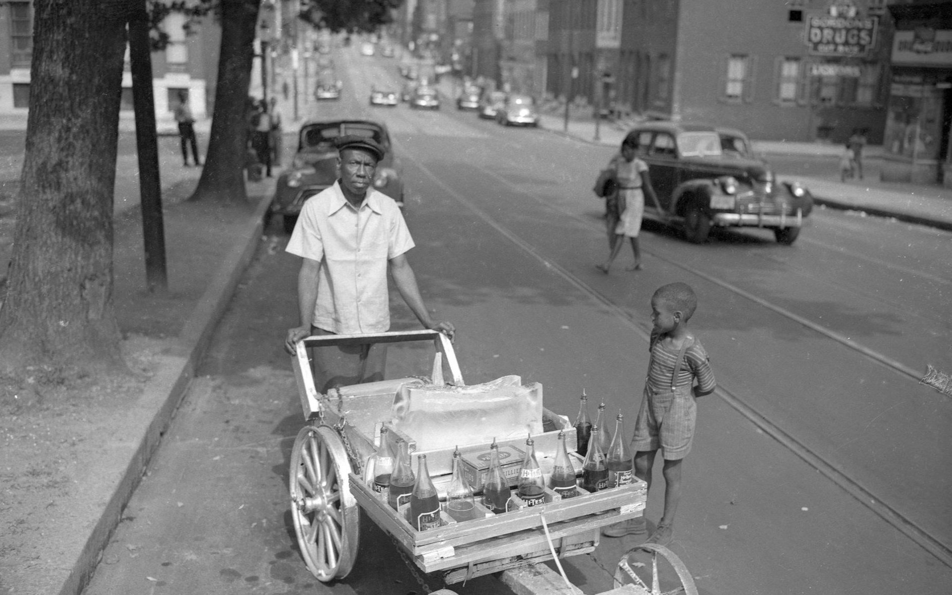 Snowball cart on Edmondson Avenue next to Harlem Park, Paul S. Henderson. Courtesy Maryland Historical Society, HEN.00.A1-105.